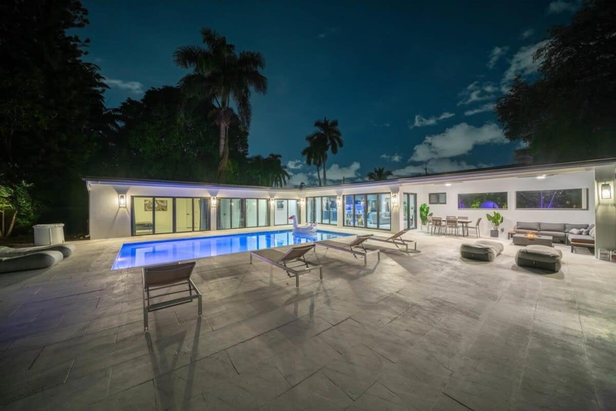 Сasa de vacaciones Luxury Azure With Heated Pool 20 Minutes To *